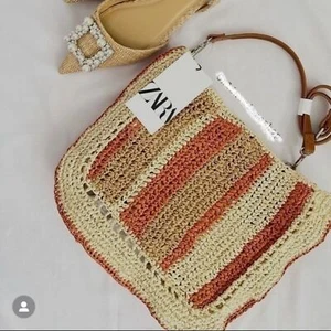 Bolsa de cubo tejida ZARA 6218/910 - Imagen 1 de 14