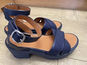 Sandalias FitFlop PILAR UK 7 con plataforma con tiras azul marino medianoche - Imagen 1 de 16