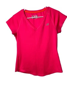 Camiseta de fitness New Balance rosa intenso con cuello en V para mujer, talla mediana - Imagen 1 de 6