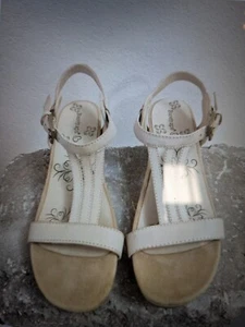 SIZE 7.5 BARETRAP Tan Strappy Wedge Sandals INVPV2160 - Picture 1 of 4