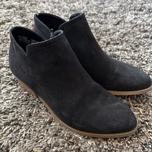 Women’s Time And Tru Black Memory Foam Boots Zip Booties Size 9 Fabric Comfort - Picture 1 of 3