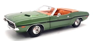 Greenlight 1/18 Scale 13586 - 1970 Dodge Challenger R/T - Green - Picture 1 of 7