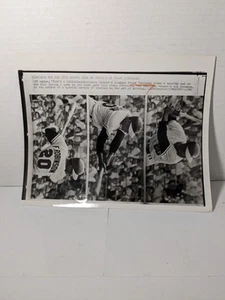 Nov. 19, 1966 Frank Robinson Baltimore Orioles Batting AP Wire Photo Vintage - Picture 1 of 4