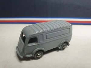 CIJ MICRO METAL 1/87 FOURGON RENAULT BON ETAT #1 - Imagen 1 de 6