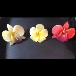 Handmade Flower Candles - Set of 3 - Picture 1 of 4