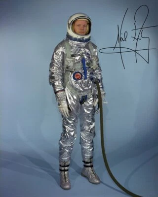 Repro-Autogramm - Gemini Raumanzug - Neil Armstrong - 11,4 x 14,3cm - Bild 1 von 4