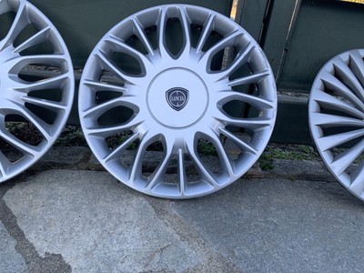 Kit 4 anelli di centraggio da 70.1 a 57.1 mm cerchi ruote universali