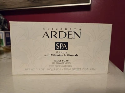 De Colección Elizabeth Arden SPA Cuidado de la Piel 2 Jabones con Vitaminas Minerales y Plato Nuevo Nuevo de Lote Antiguo Foto 1 de 4