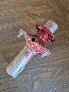 1984 Honda ATC200S Front Wheel Hub 44610-VM4-000 - Picture 1 of 8