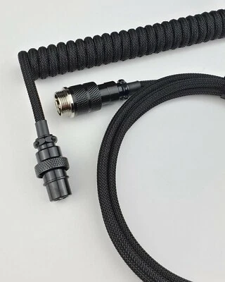 Cable de aviador en espiral usbc para teclado mecánico - Blackout - 4,5 pies Foto 1 de 4