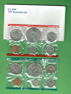 #C44. TWO 1977 UNITED STATES MINT COIN SETS - DENVER & PHILADELPHIA ISSUES - Picture 1 of 2