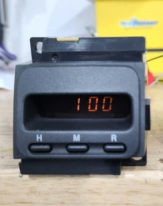 97-01 Honda CRV CR-V Digital Dash Clock Display 39700-S10-A01 REBUILT - Picture 1 of 2
