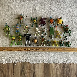 Vintage TMNT Teenage Mutant Ninja Turtles Lot Of 23 Figures - Picture 1 of 17