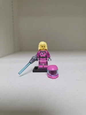 Lego Minifigura Serie 6 Niña Intergaláctica CMF Completa 2012 Rosa Mujer Espacial Foto 1 de 2