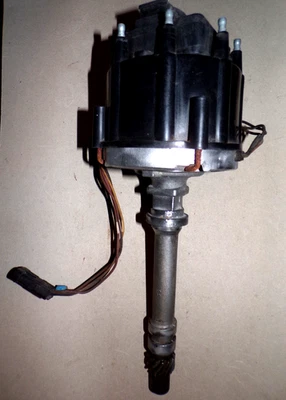 1982 Corvette L-83 Original GM HEI Distributor #1103479 Dated 1k21 Used/Recycled - Image 1 of 2