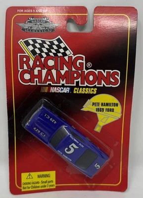 De colección 1996 Pete Hamilton #5 NASCAR 1969 Ford Hamilton escala 1:64 fundido a presión difícil de encontrar Foto 1 de 2