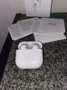 Apple AirPods 4th Generation - Zdjęcie 1 z 1
