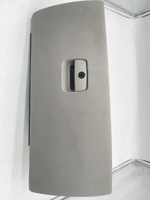 Бардачок легкий титановый подходит для 2007-2009 Chevrolet Tahoe 73379 - Изображение 1 из 4