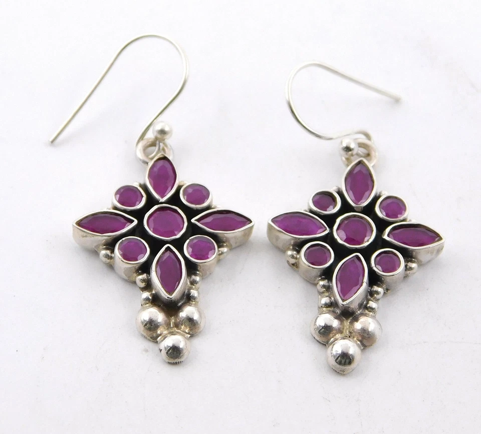 6.80 GM Lab-Created Rubino Taglio Pietra 925 Argento Sterling Artigianale Parure - Immagine 1 di 2