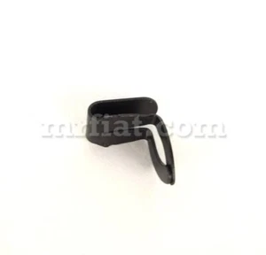 Fiat 124 Spider 2000 Pininfarina Panel de Puerta Clip Metal Nuevo - Imagen 1 de 1
