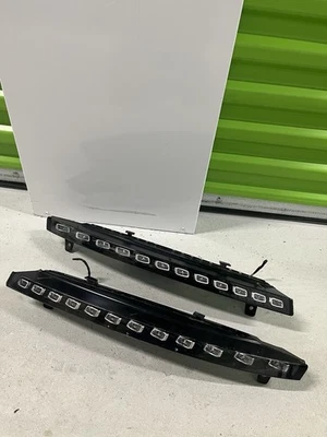 Par de luces antiniebla LED de circulación diurna DRL señales de giro para Audi Q7 2010-2015 Foto 1 de 4