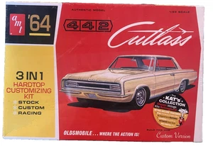 1964 Oldsmobile Cutlass 442 AMT 1:25 Scale Plastic Model Kit - Picture 1 of 4