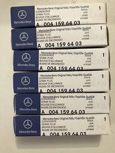 GENUINE MERCEDES BENZ A0041596403 SPARK PLUGS QTY. X6 - Picture 1 of 2