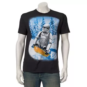 STAR WARS Stormtrooper Sledding CHRISTMAS Tee HOLIDAY T-Shirt THE FORCE AWAKENS - Bild 1 von 1