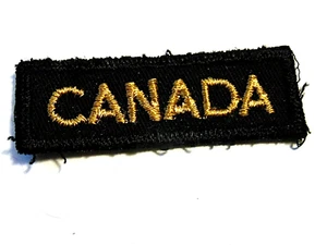 ONE ONLY Canadian Armed Forces black CANADA shoulder title BADGE - Picture 1 of 2