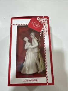 Lenox Brautpaar 2019 jährlicher Weihnachtsschmuck - Bild 1 von 3