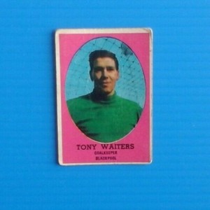 A&BC-FOOTBALL BAZOOKA 1962-#05- BLACKPOOL - TONY WAITERS