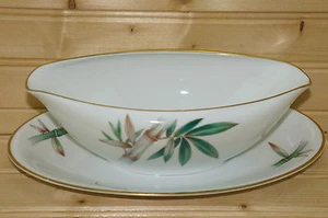 Noritake Canton Bamboo Gravy Boat with Attached Underplate, 9 1/2" x 6" - Picture 1 of 11