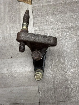 🔰❗️96-00 HONDA CIVIC D16Y8 D16Y7 D16Y5 SUPORTE DE MONTAGEM POSTE DO MOTOR ESQUERDO - Imagem 1 de 3