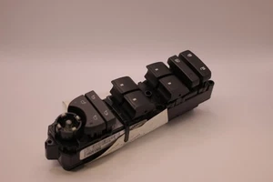 Genuine GMC Black Driver Front Door Master Power Window Switch Fits 2008 Acadia - Picture 1 of 6