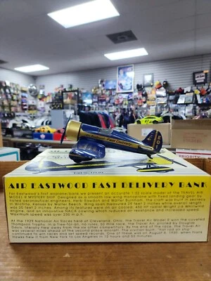 Air Eastwood Fast Delivery Bank 1:32 Scale Diecast Airplane - Image 1 of 4