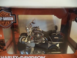 Motocicletas Harley-Davidson ultra clásicas Highway 61 diecast 1:12 en caja - Imagen 1 de 8