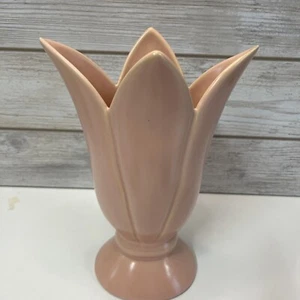 Vintage Pottery Tulip Vase Pink Glaze Art Deco 8.5” Tall - Picture 1 of 9