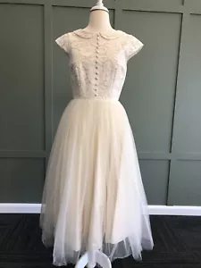 Vintage 50s Style Dark Ivory Lace & Sill Tea Length Wedding Dress Sz 8 - Picture 1 of 3