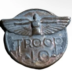 SHERMAN MADE BOY SCOUT TROOP 10 TOKEN CHIEF LOGAN COUNCIL OHIO WING TO WING 25MM - Picture 1 of 2