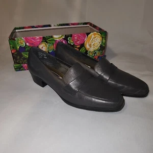 Mootsies Tootsies Shoes Womens 8.5 Slate Gray Leather Loafers Flats 90's - Picture 1 of 7