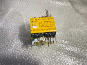Pilz PZE 9P 24VACDC 24-240VACDC Bn/o 1n/c ID.No. 777148 - Imagen 1 de 6