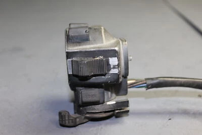 Yamaha Left Clip On Handle Horn Signals Switch Switches 11h-83973-00-00 - Image 1 of 4