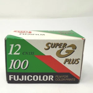 Película negativa color Fujicolor Super G Plus 100 CN135 12Exp 24x36 mm sellada 1998 - Imagen 1 de 5