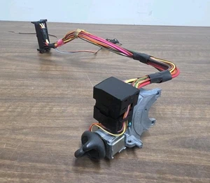 1998-1999 Silverado C/K Tahoe Suburban Ignition Lock Cylinder w/ Key OEM - Bild 1 von 8