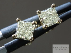 Pendientes de tachuelas de diamantes de corte princesa de 0,62 quilates W-X VS1-SI1 R4598 diamantes de Lauren - Imagen 1 de 4