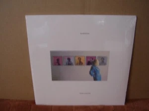 THE DISTRACTIONS - NOBODY'S PERFECT 2020 Man In The Moon LP UK 80s PUNK ROCK SS - Picture 1 of 2