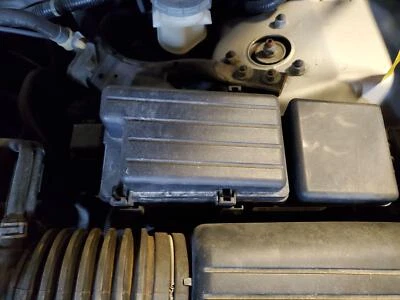 03 04 05 2006 07 Honda Accord caja de fusibles compartimento del motor SDN 3,0 L Foto 1 de 3