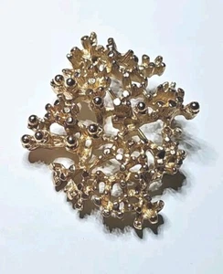 VTG Signed Brooch Crown Trifari Goldtone Coral Pin Crown Mark - Picture 1 of 8