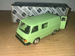 Conrad 1605 Mercedes Benz Van 1/50 Diecast Modell Spielzeug Nutzfahrzeug verpackt V1 - Bild 1 von 3