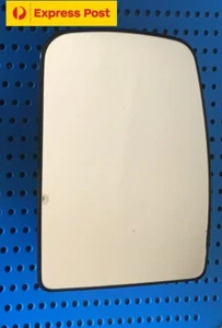 Right Side mirror glass for LDV V80 01/2013-2021 Concex (no frame version) - Picture 1 of 5